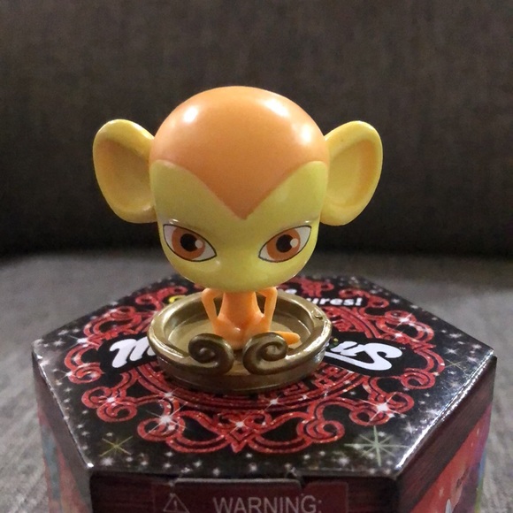 Miraculous Miracle Box Kwami Surprise Xuppu - Picture 2 of 3